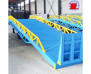 武汉移动式液压登车桥